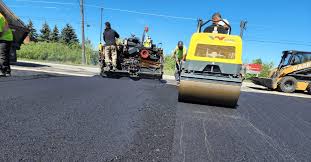 Best Driveway Crack Filling  in Eastwood, MI